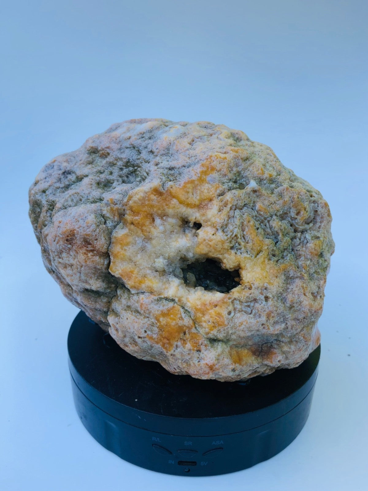 7.04 lb Natural Kentucky Geode, Whole Crystal Lined Open Pocket Display Specimen – Fishing Creek, KY