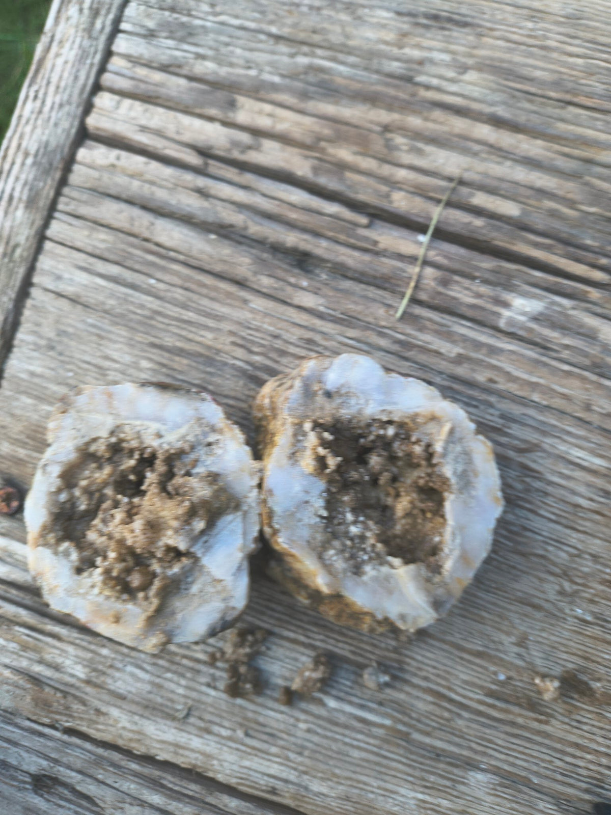 Fishing Creek Rocks – Clean Break Geodes – 10 lb Kentucky Geode Lot, TrueSplit Method