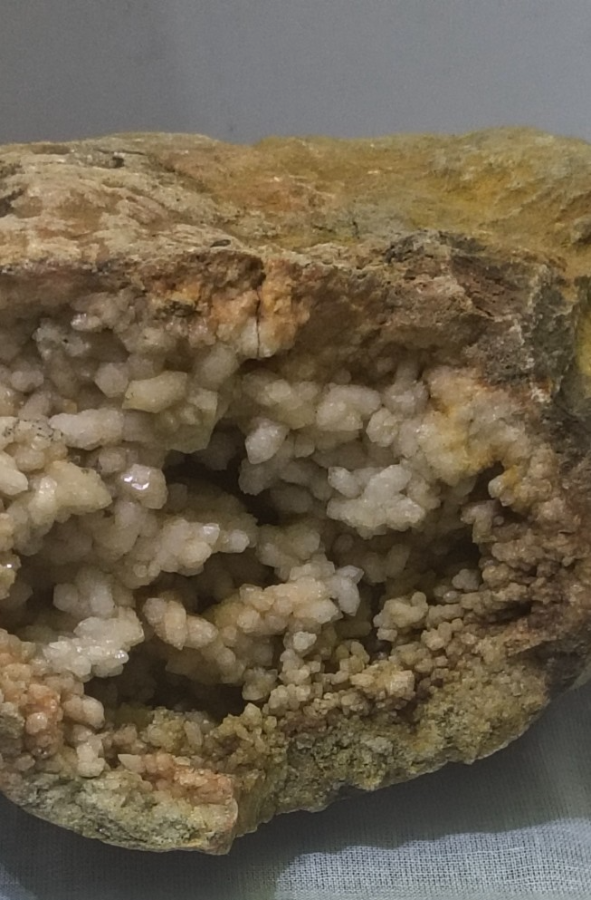 3lb 8oz Natural Kentucky Geode, Crystal Lined Open Pocket Display Specimen, Calcite – Fishing Creek, KY